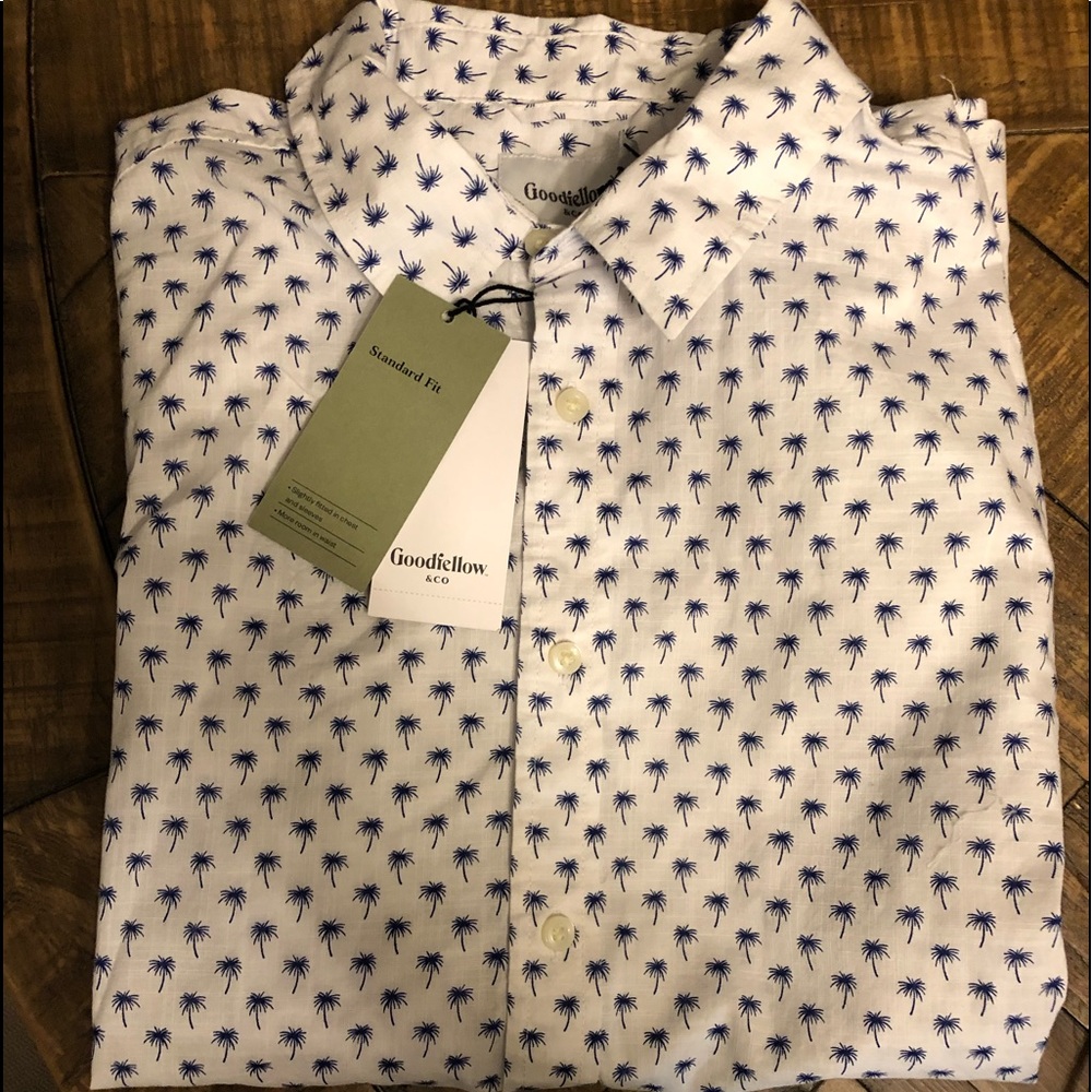 Goodfellow Short Sleeve Men’s Palm Tree Shirt